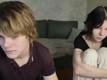 Chaturbate Live Sex Cam of bonnie_and_c1yde