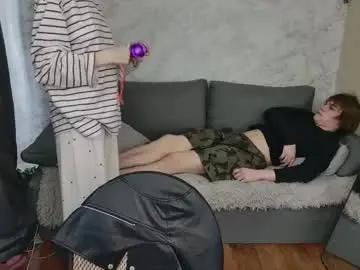 Chaturbate Watch Live Sex Cams of bonnie_and_c1yde