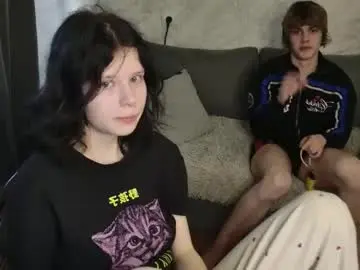 Chaturbate Live Porn of bonnie_and_c1yde