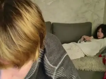 Chaturbate Live Sex Cam of bonnie_and_c1yde