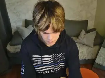 Chaturbate Watch Live Sex Cams of bonnie_and_c1yde