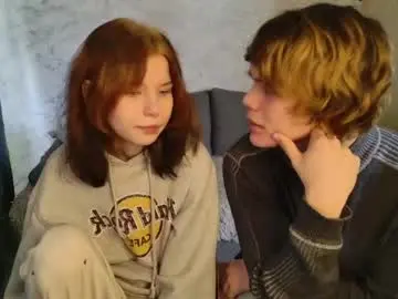 Chaturbate Live Sex Cam of bonnie_and_c1yde