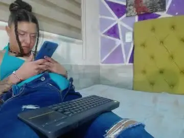 Chaturbate Adult Webcams of hellen_maya