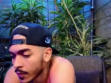 Chaturbate Nude Webcam of marcusrain_