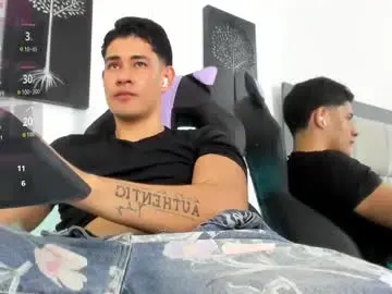 Chaturbate Free Live Porn of pablo_boston