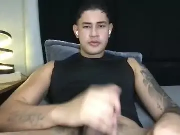 Chaturbate Free Live Porn of pablo_boston