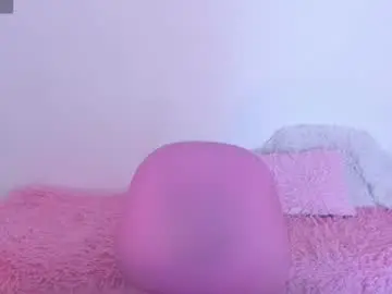 Chaturbate Watch Live Sex Cams of shellyrayhs1