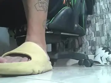 Chaturbate Adult Video Chat of srfindomfeet_