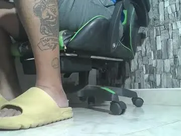 Chaturbate Adult Video Chat of srfindomfeet_