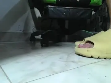 Chaturbate Best Webcam of srfindomfeet_