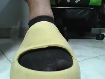 Chaturbate Sex Cam of srfindomfeet_