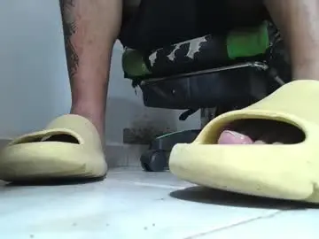 Chaturbate Free Porn Cam of srfindomfeet_