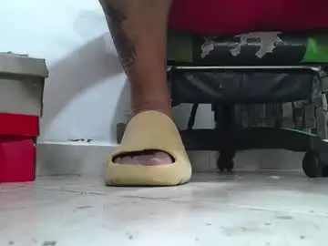 Chaturbate Adult Webcam of srfindomfeet_