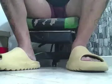 Chaturbate Adult Webcam of srfindomfeet_