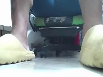 Chaturbate Nude Webcam of srfindomfeet_