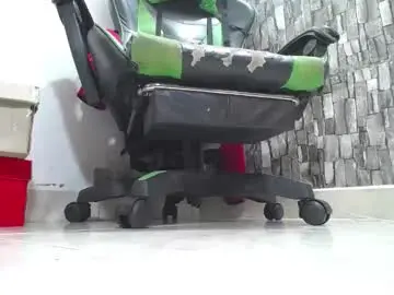 Chaturbate Free Porn Cam of srfindomfeet_