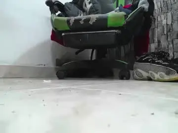 Chaturbate Live Porn of srfindomfeet_