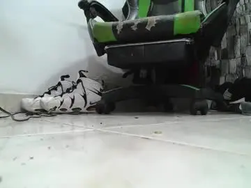 Chaturbate Free Live Porn of srfindomfeet_