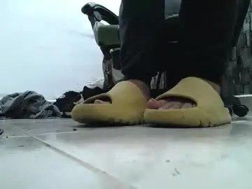 Chaturbate Adult Webcams of srfindomfeet_