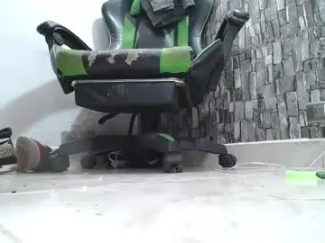 Chaturbate Sex Cam of srfindomfeet_