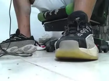 Chaturbate Private Sex Chat of srfindomfeet_