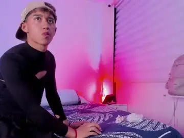 Chaturbate Adult Webcam of ares_twins