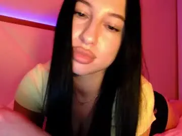 Chaturbate Live Sex Cam of delly_love