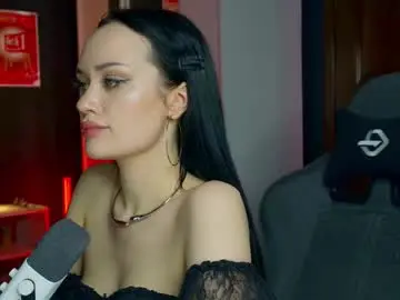 Chaturbate Live Sex Cam of queenaliss