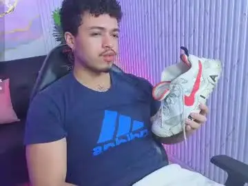 Chaturbate Adult Webcam of dominic_tay