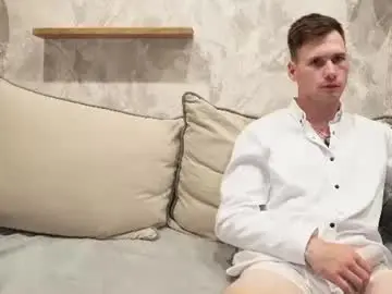 Chaturbate Adult Webcam of fluffy_hat