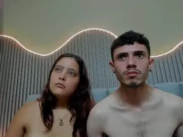 Chaturbate Live Sex Cam of laura_y_camilo