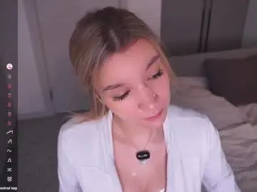 Chaturbate Live Sex Cam of margarethowell