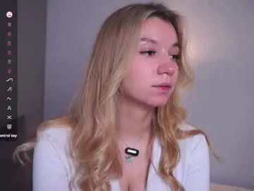 Chaturbate Live Sex Cam of margarethowell