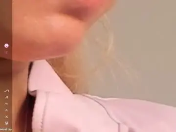Chaturbate Live Sex Cam of margarethowell