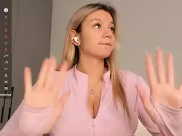 Chaturbate Live Porn of margarethowell