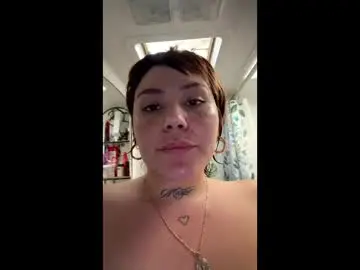 Chaturbate Live Sex Cam of ohbiach