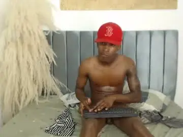 Chaturbate Adult Webcams of derek_s3