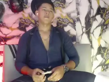 Chaturbate Live Porn of hiroshi_shen2