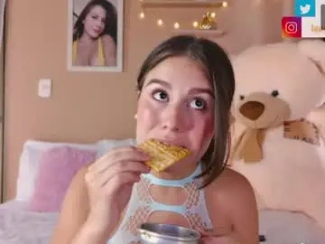 Chaturbate Live Sex Cam of laurenblonde__