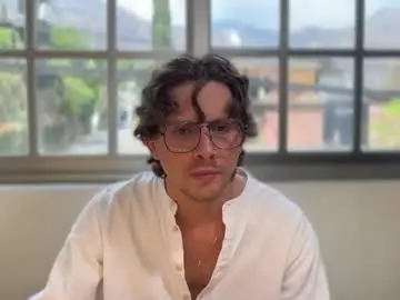 Chaturbate Live Porn of mcklister69