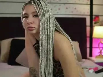 Chaturbate Watch Live Sex Cams of suzzy_sweet18