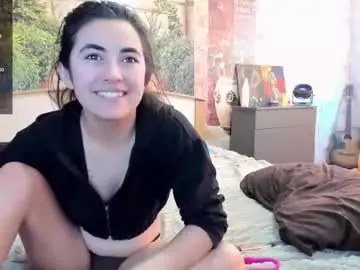 Chaturbate Live Sex Cam of _litteangie_