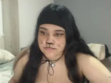 Chaturbate Live Sex Cam of aralynmielle