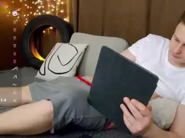 Chaturbate Live Porn of charlie_smiley