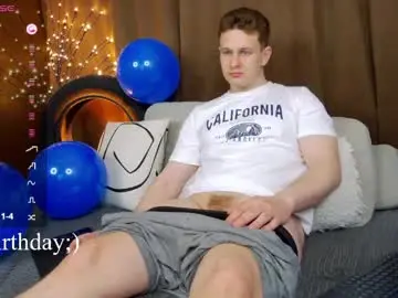 Chaturbate Adult Video Chat of charlie_smiley