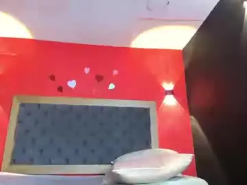 Chaturbate Watch Live Sex Cams of yayahilton