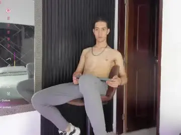Chaturbate Adult Video Chat of _axel_09