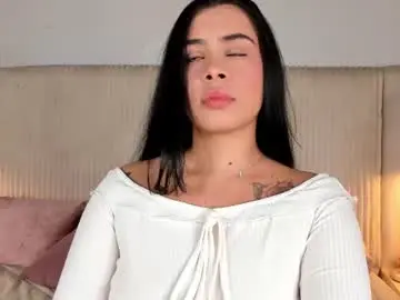 Chaturbate Live Sex Cam of ariana_zc_