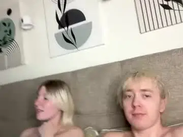 Chaturbate Watch Live Sex Cams of avrora_jessie
