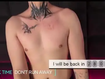 Chaturbate Live Sex Cam of bertythompson